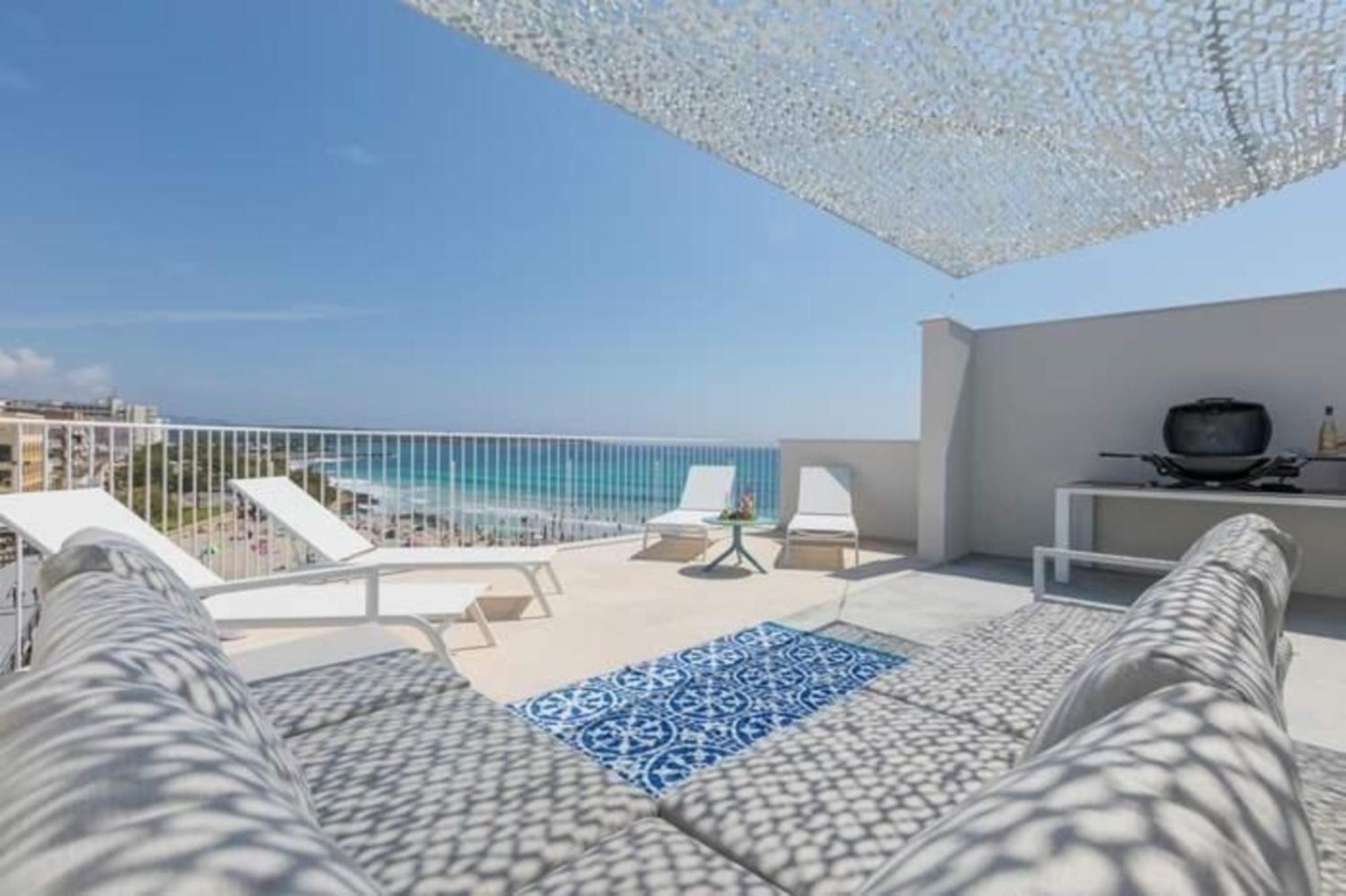 Tolle In S'illot-cala Morlanda Mit Terrasse Apartment *